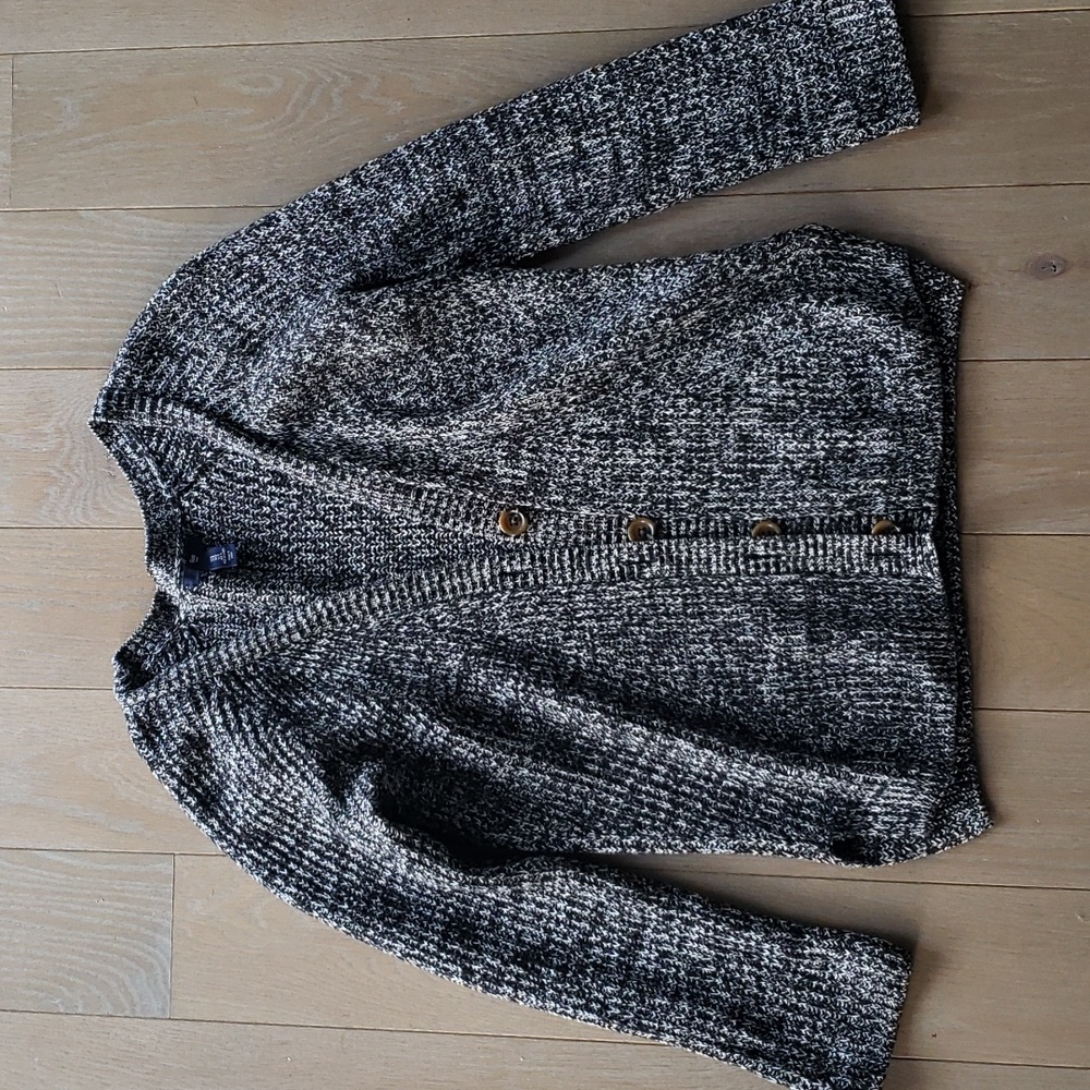 3/$18 - Gap Cardigan Sweater